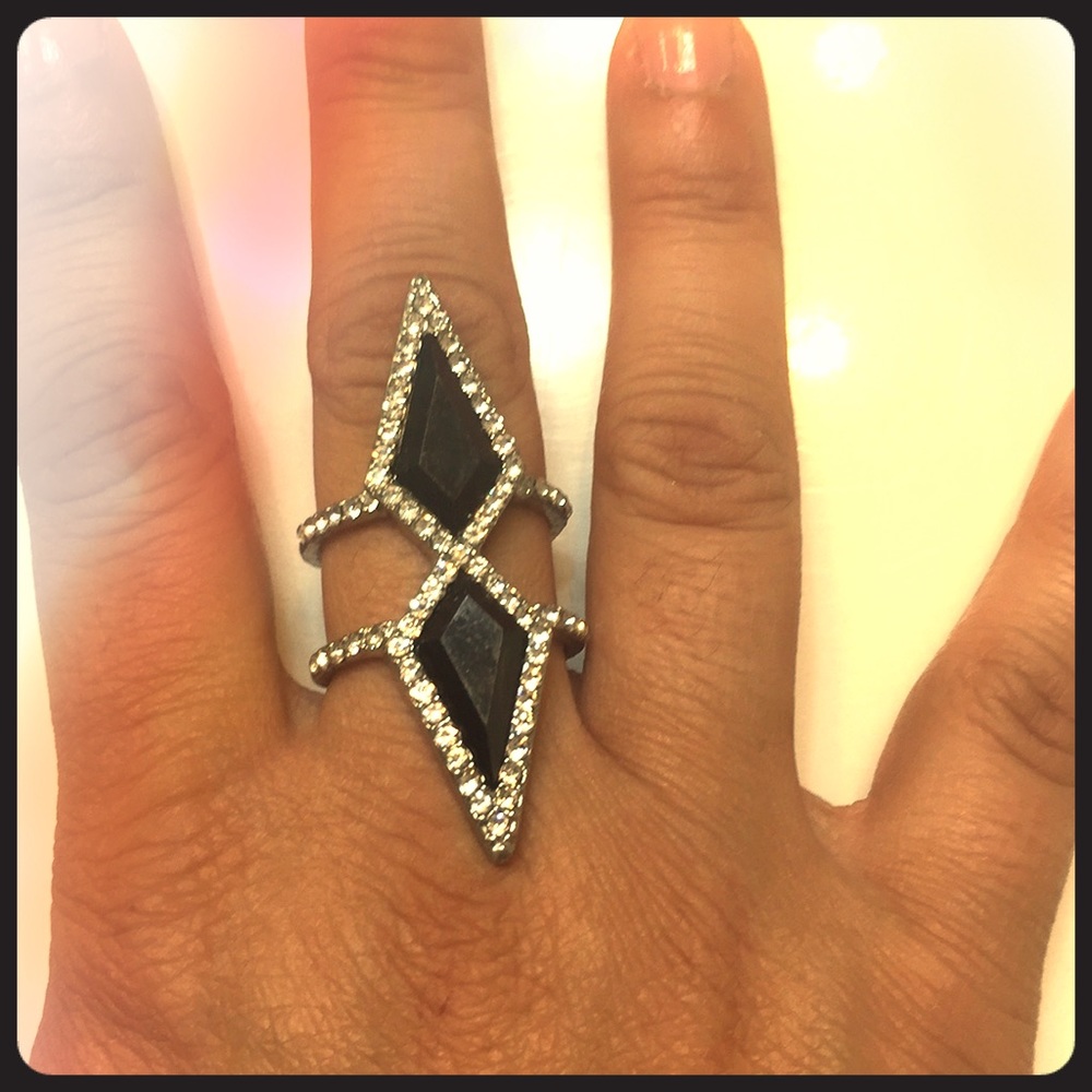 Costume ring